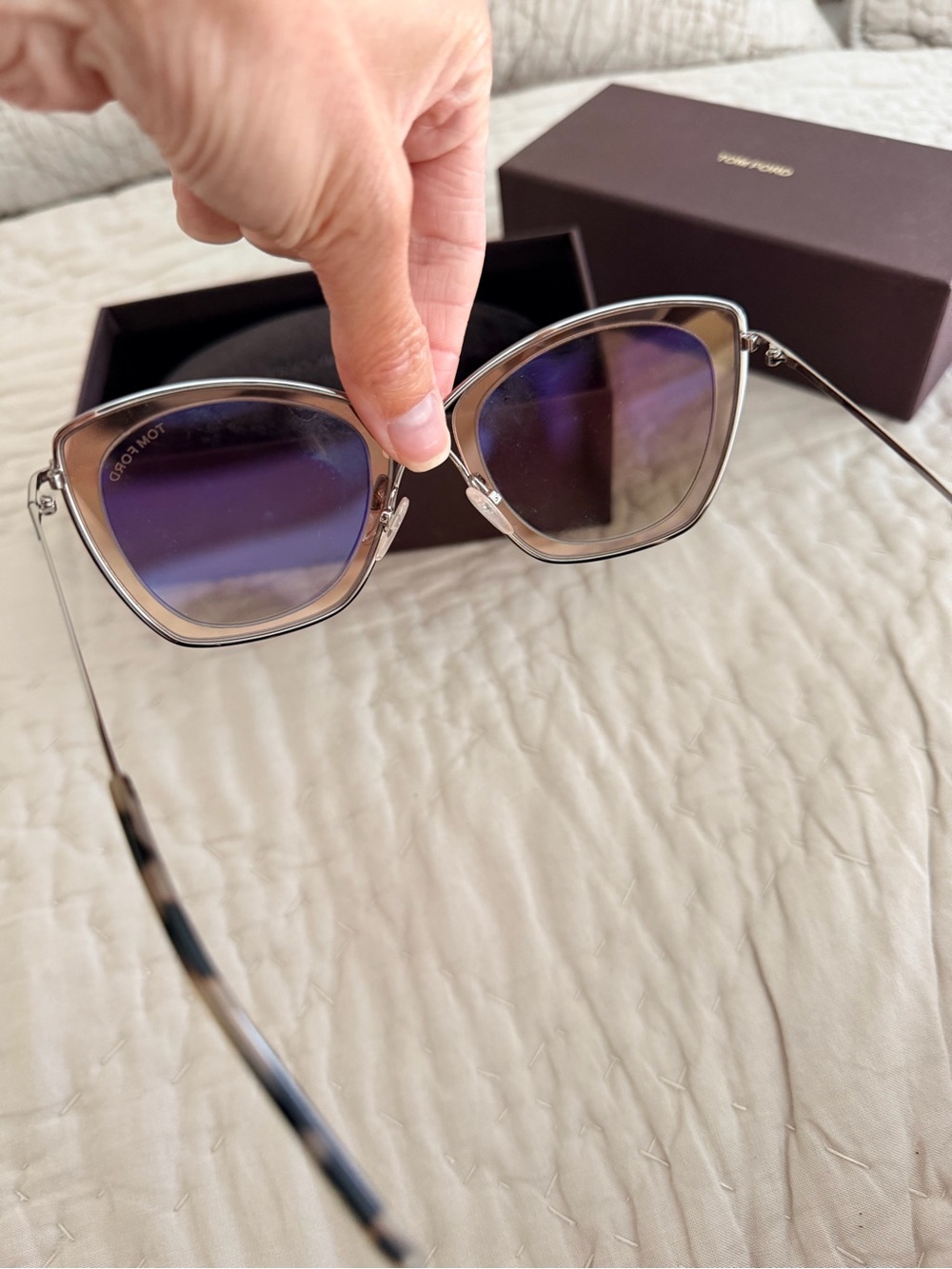 Tom Ford The India FT0605 Sunglasses Crystal | Brown Fades - Picture 3 of 8